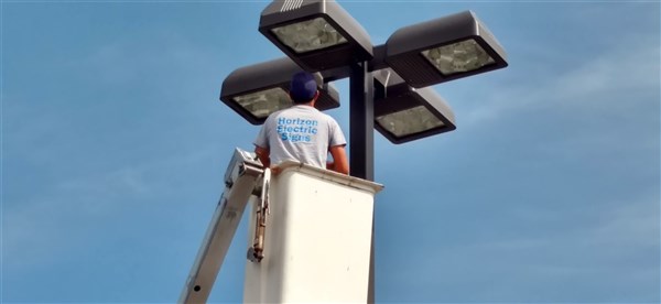 indoor-building-parking-pole-outdoor-light-repair